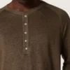 Langärmeliger Herrenpullover aus schildpattbraunem Leinenjersey