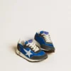 Marathon Young aus blauem Nylon mit aufgedrucktem Stern und Lederlasche an der Ferse