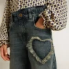 Mädchenjeans mit weitem Bein aus blauem Denim