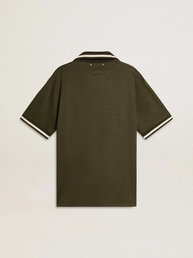 Militärgrünes Jersey-Polohemd für Herren mit Stickerei