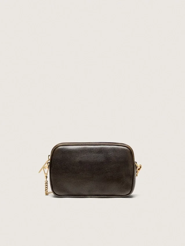 Mini Star Bag aus dunkelbraunem Leder im Used-Look mit Ton-in-Ton-Stern