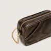 Mini Star Bag aus dunkelbraunem Leder im Used-Look mit Ton-in-Ton-Stern