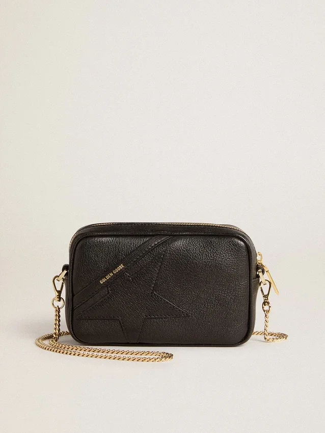 Mini Star Bag aus schwarzem Leder mit Ton-in-Ton-Stern