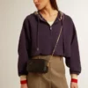 Mini Star Bag aus schwarzem Leder mit Ton-in-Ton-Stern