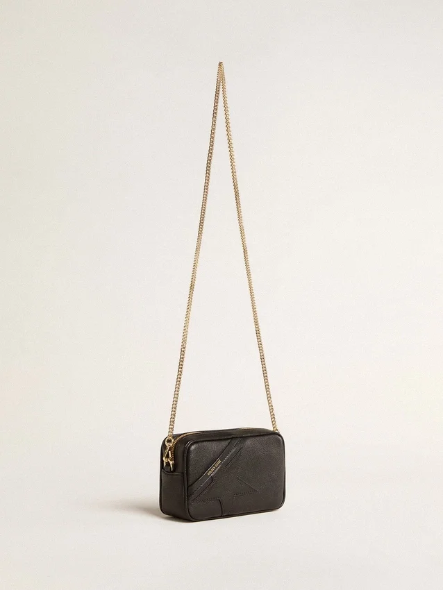 Mini Star Bag aus schwarzem Leder mit Ton-in-Ton-Stern