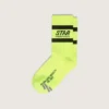 Neongelbe Sportsocken mit schwarzen Streifen