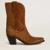 Niedrige «Wish Star»-Stiefel aus cognacfarbenem Wildleder mit Ton-in-Ton gesticktem Stern