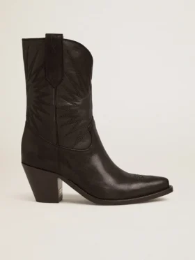 Niedrige Wish Star-Stiefel aus schwarzem Leder mit Ton-in-Ton-eingearbeiteter Sternverzierung