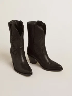 Niedrige Wish Star-Stiefel aus schwarzem Leder mit Ton-in-Ton-eingearbeiteter Sternverzierung