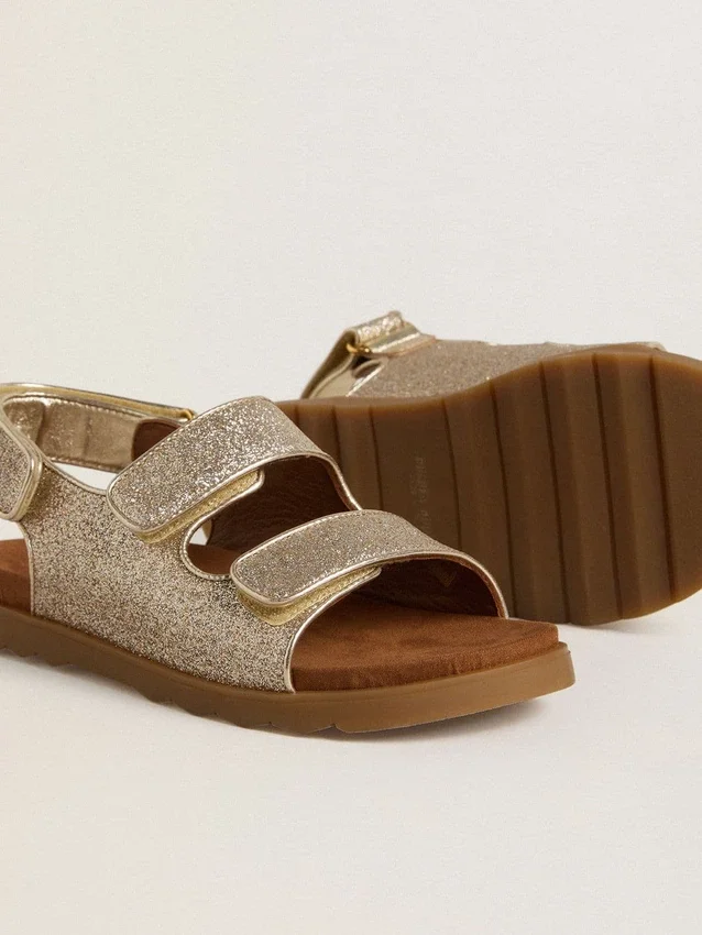 Noa Junior-Sandalen aus Mikroglitter und Platinleder