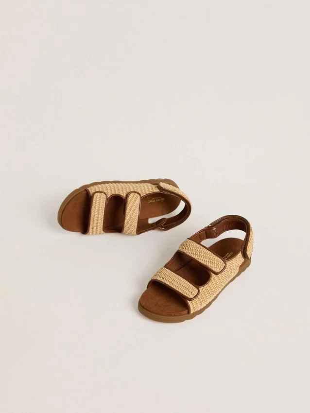 Noa Young Sandalen aus beigem Raffia und braunem Leder