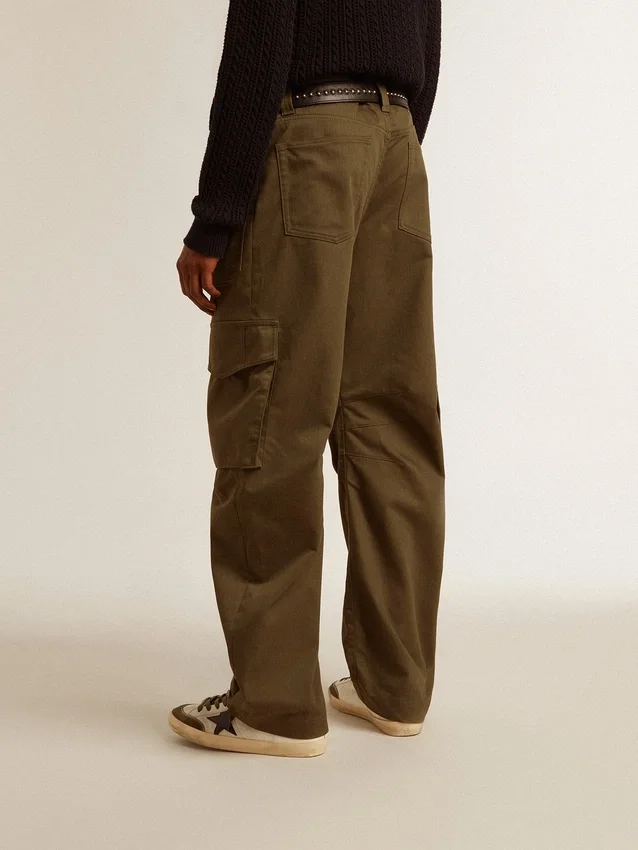 Olivgrüne Cargohose