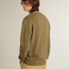 Olivgrünes Herren-Sweatshirt mit goldenem Schriftzug
