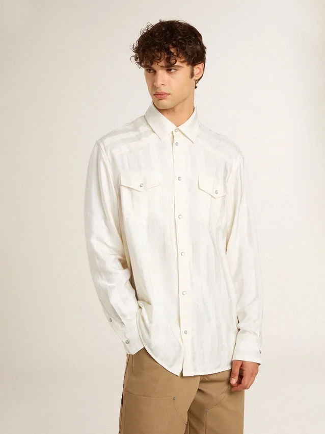Oversize-Hemd für Herren in «Worn-White» mit vertikalen Streifen