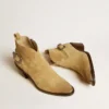 Patty-Stiefel aus sandfarbenem, gewachstem Wildleder