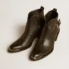 Patty-Stiefel aus schwarzem Leder