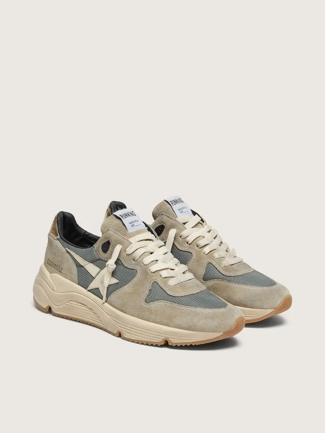 «Running Sole» aus grauem Wildleder mit weissem Stern und weisser Fersenlasche