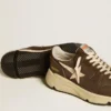 «Running Sole» aus Nylon und Leder mit TPU-Stern und Fersenlasche aus Nubukleder