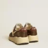 «Running Sole» aus Nylon und Leder mit TPU-Stern und Fersenlasche aus Nubukleder