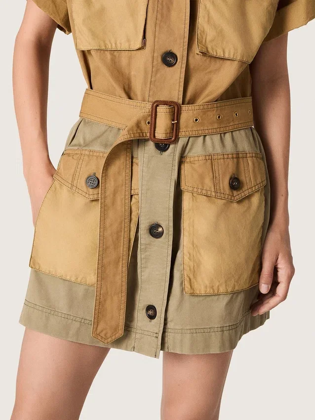 Safari-Kleid für Damen aus beiger und militärgrüner Baumwolle mit Maxi-Taschen