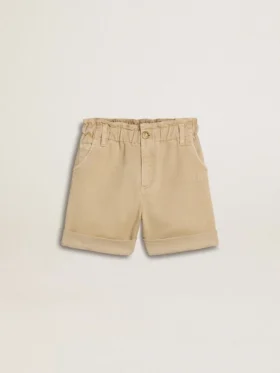 Sandfarbene Shorts für Mädchen mit gesticktem Logo