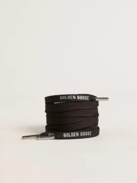 Schwarze Baumwollschnürsenkel mit kontrastierendem silbernem Logo