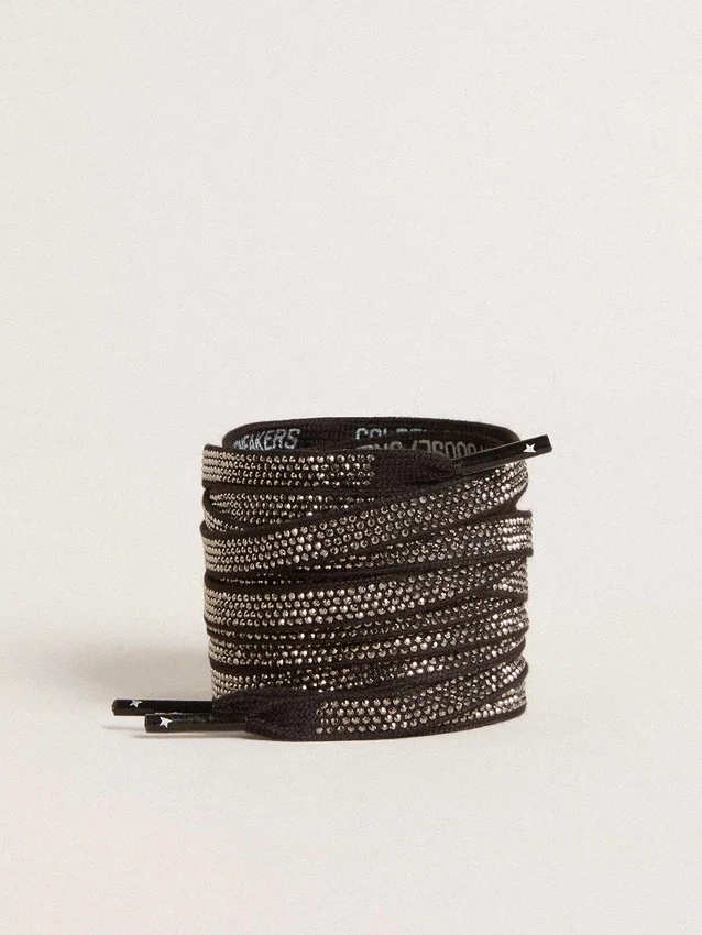 Schwarze Baumwollschnürsenkel mit silbernen Swarovski-Kristallen und weissem Logo