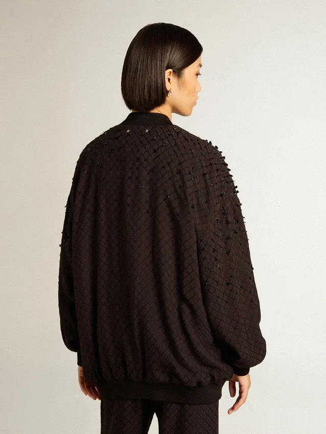 Schwarze Damen-Strickjacke mit schattierter Stickerei