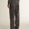 Schwarze Damenjeans mit Blumenmotiv