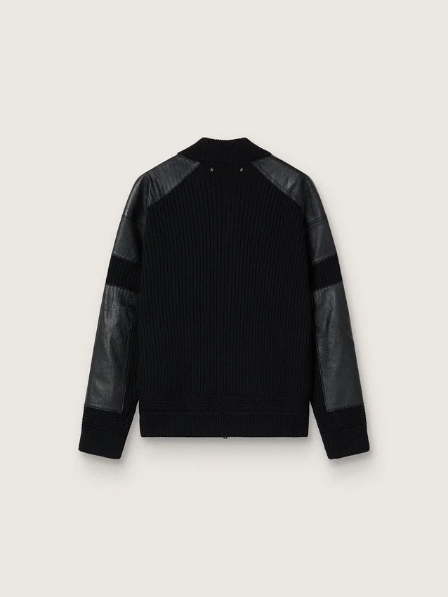 Schwarze Herrenjacke aus Merinowolle mit Ledereinsätzen