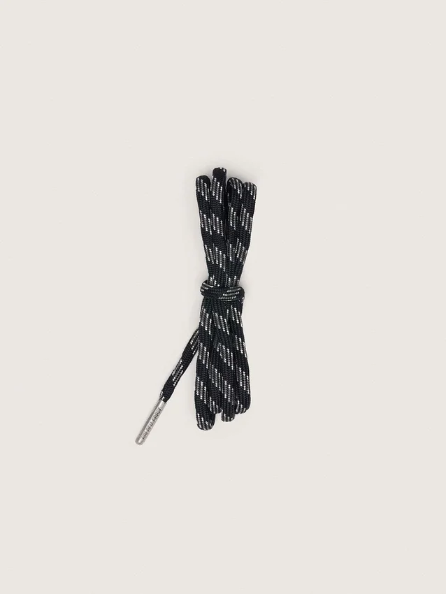 Schwarze Wanderschnürsenkel mit grauen Details
