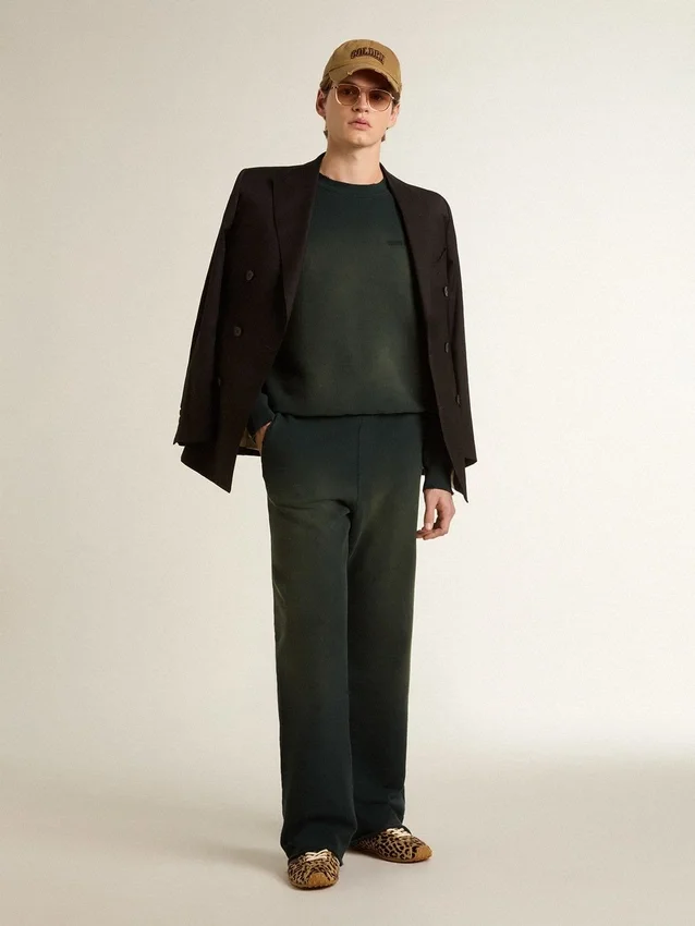 Schwarzer Herren-Blazer mit Zweireiher-Schluss und Knopfleiste