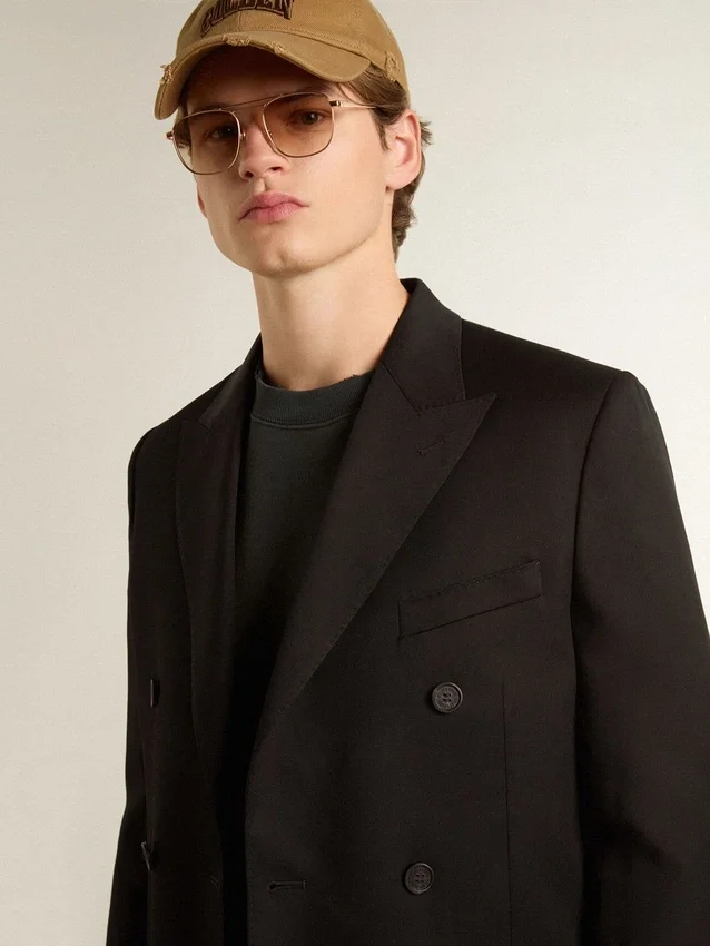 Schwarzer Herren-Blazer mit Zweireiher-Schluss und Knopfleiste