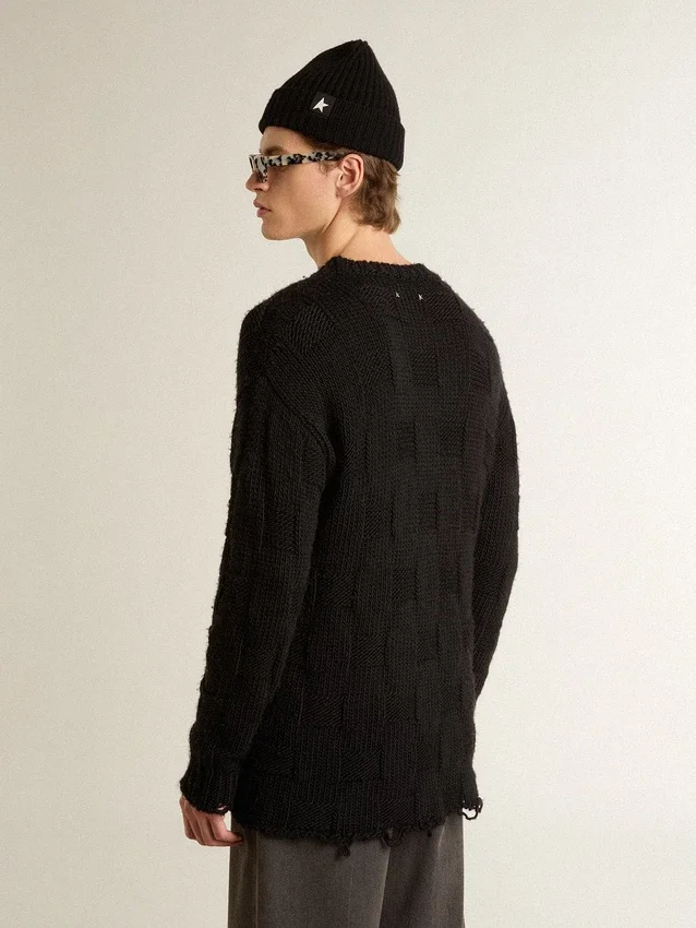 Schwarzer Herrenpullover aus Wolle mit Used-Look