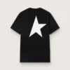 Schwarzes Herren-Hemd mit kontrastierendem weissem Logo und Stern