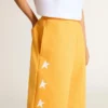 Senfgelbe Shorts für Jungen
