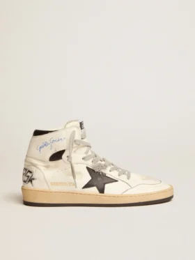 Sky-Star aus weissem Leder mit schwarzem Lederstern
