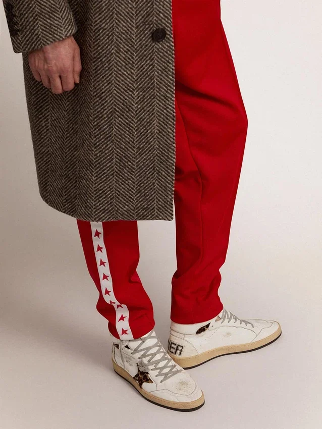 Sky-Star-Sneaker mit Signatur am Knöchel und Einsätzen aus Ponyfell mit Leopardenmuster