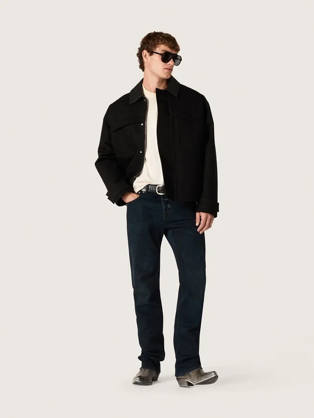 Gepolsterte Herren-Kurzjacke aus schwarzer Baumwolle mit Lederkragen