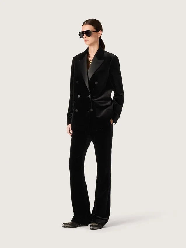 Slim-Fit-Hose für Damen mit ausgestelltem Bein aus schwarzem Baumwollsamt