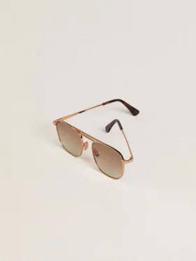 Sonnenbrille im Aviator-Stil mit goldenem Rahmen und beigen Gläsern