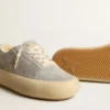 Space-Star-Schuhe für Herren aus eisgrauem Wildleder mit Lammfellfutter