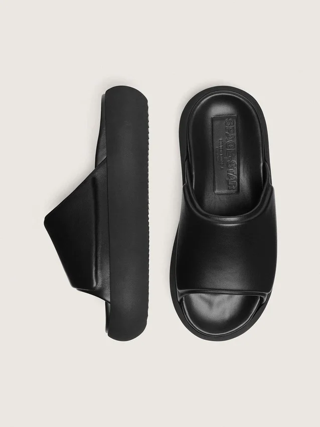 Space-Star-Slipper für Damen aus schwarzem Leder