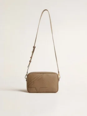Star Bag aus salbeigrünem Leder mit Ton-in-Ton-Stern
