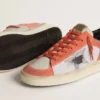 Stardan LTD aus korallenfarbenem Wildleder und Mesh mit schwarzem Lederstern