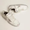 Stardan-Sneaker mit silbermetallischem Lederstern und Fersenlasche