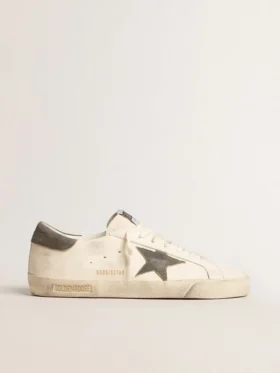 Super-Star aus Nappa mit grauem Stern aus Wildleder und Fersenlasche