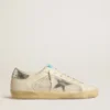Super-Star aus weissem Leder und Wildleder mit silbernem und goldenem Lederstern