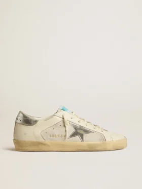 Super-Star aus weissem Leder und Wildleder mit silbernem und goldenem Lederstern