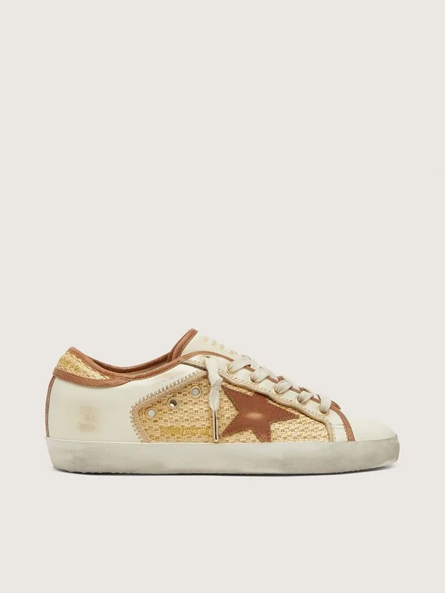 Super-Star für Damen aus weissem Leder und Raffia mit ziegelrotem Stern und Einsätzen